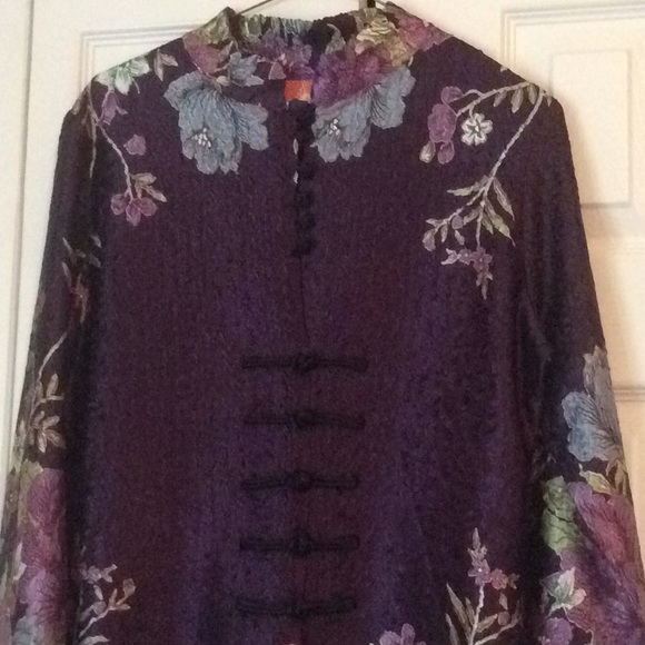 Chinese Traditional Dark Purple Floral Roses? Long Shirt Frog Ties Size Small - Picture 9 of 13